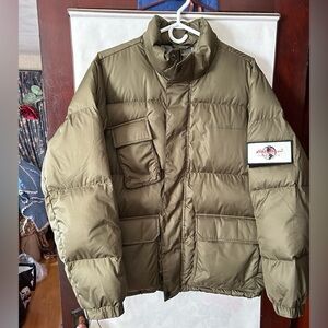 Eddies Bauer Expedition man down filled Oliver green Coat jacket, medium